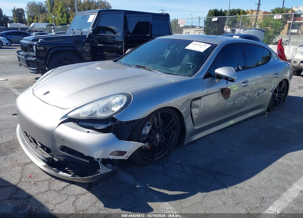 2012 PORSCHE PANAMERA 4S VIN: WP0AB2A73CL061240