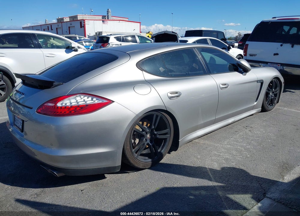 2012 PORSCHE PANAMERA 4S VIN: WP0AB2A73CL061240