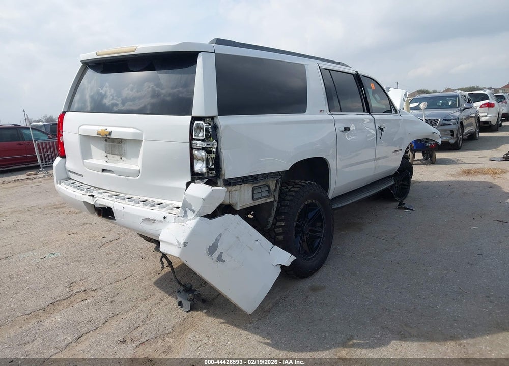 2018 CHEVROLET SUBURBAN LT VIN: 1GNSKHKC9JR160715