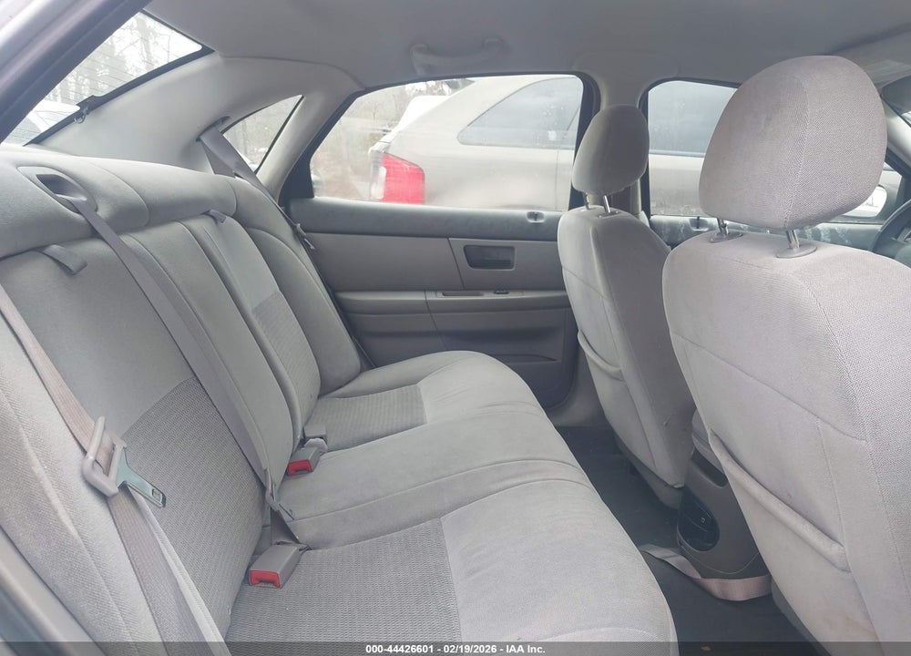 2004 FORD TAURUS SES VIN: 1FAFP55224G181523