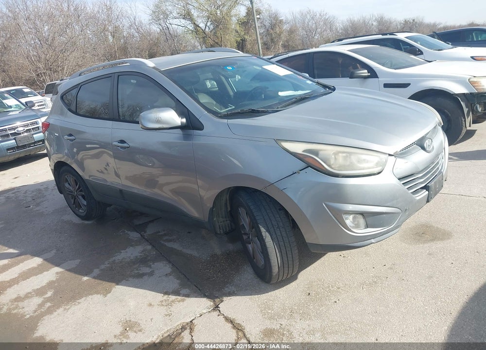 2014 HYUNDAI TUCSON SE VIN: KM8JU3AG3EU899096