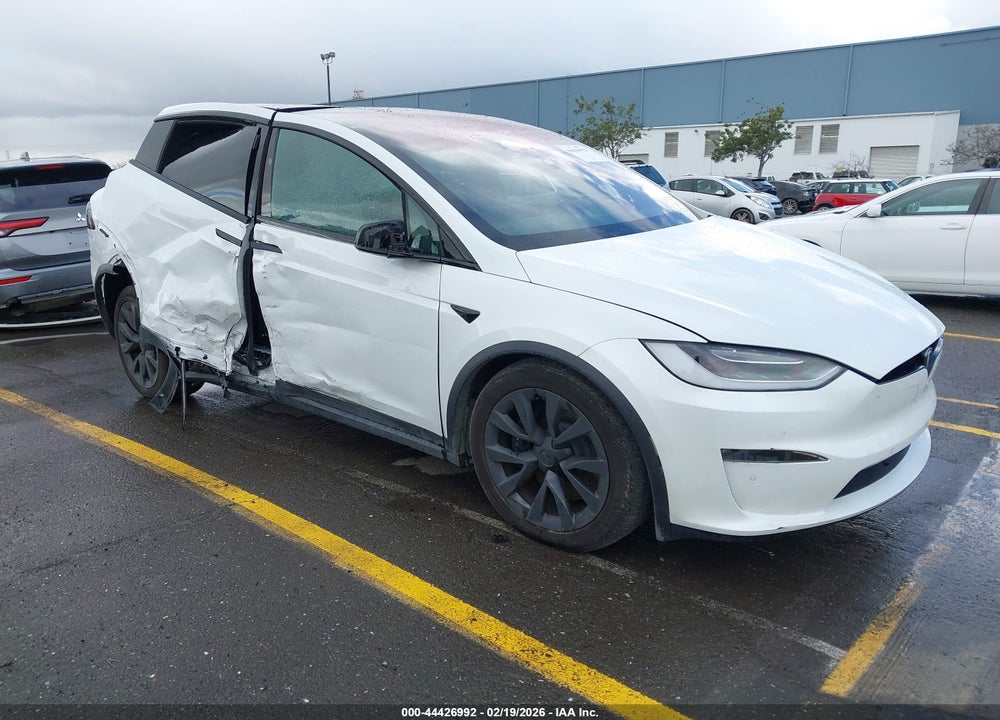 2022 TESLA MODEL X DUAL MOTOR ALL-WHEEL DRIVE VIN: 7SAXCBE5XNF363455