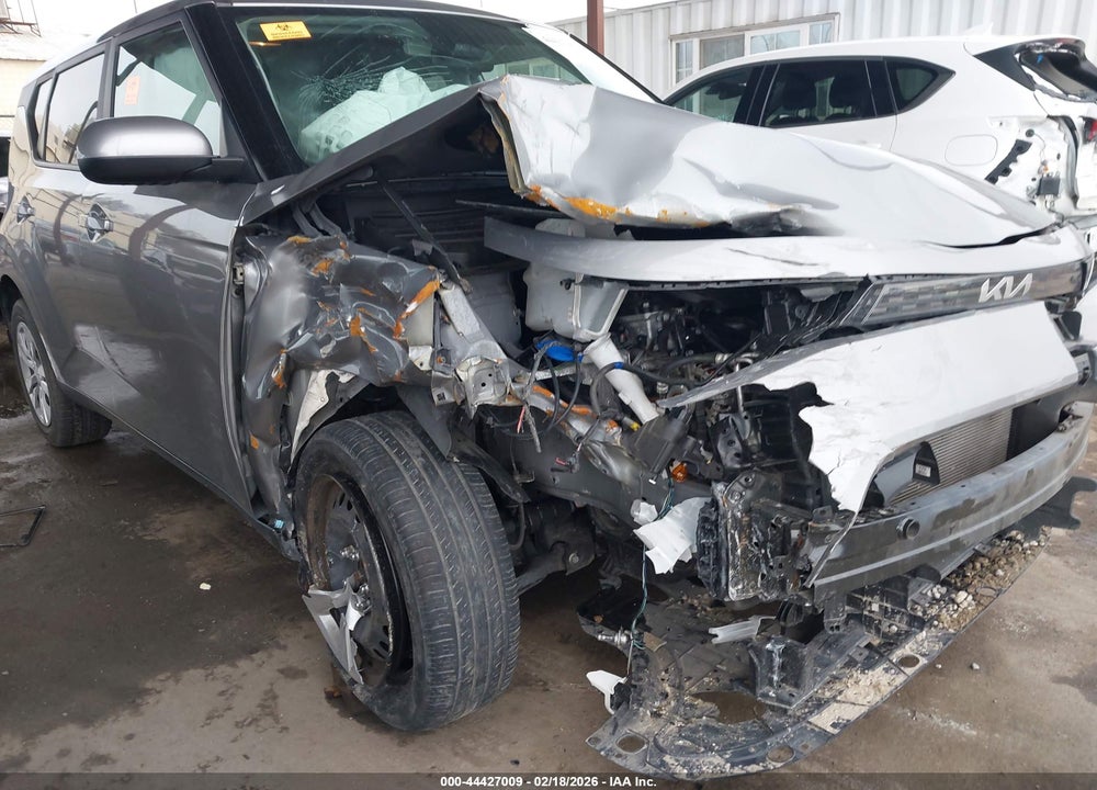 2023 KIA SOUL LX VIN: KNDJ23AU5P7858065
