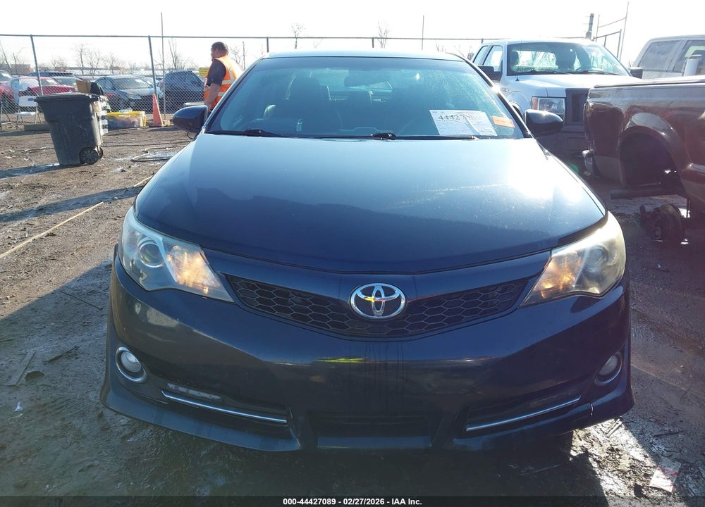 2013 TOYOTA CAMRY SE VIN: 4T1BF1FKXDU297925