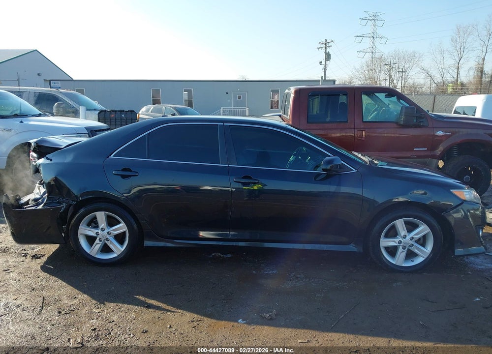 2013 TOYOTA CAMRY SE VIN: 4T1BF1FKXDU297925