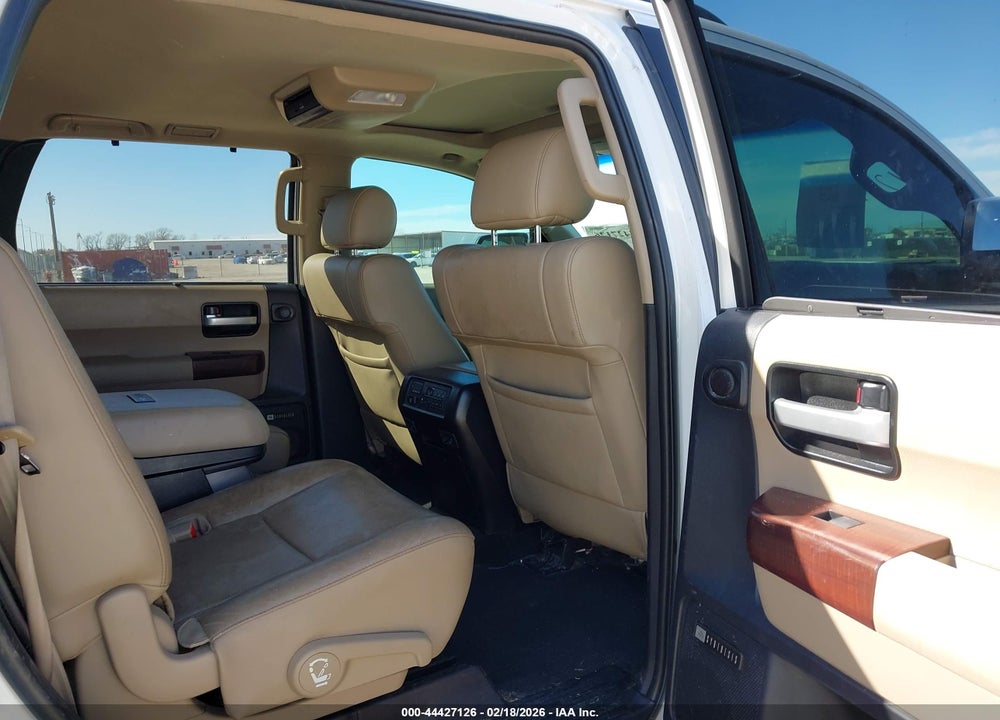 2015 TOYOTA SEQUOIA PLATINUM 5.7L V8 VIN: 5TDYY5G1XFS059117
