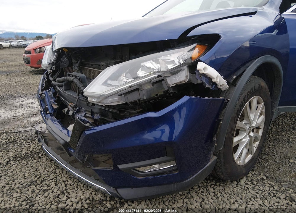 2017 NISSAN ROGUE SV VIN: 5N1AT2MM4HC755145