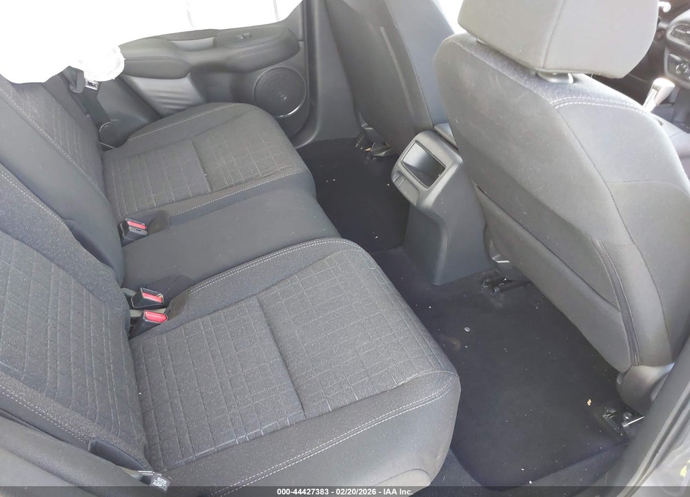 2026 HONDA HR-V 2WD LX VIN: 3CZRZ1H30TM702400