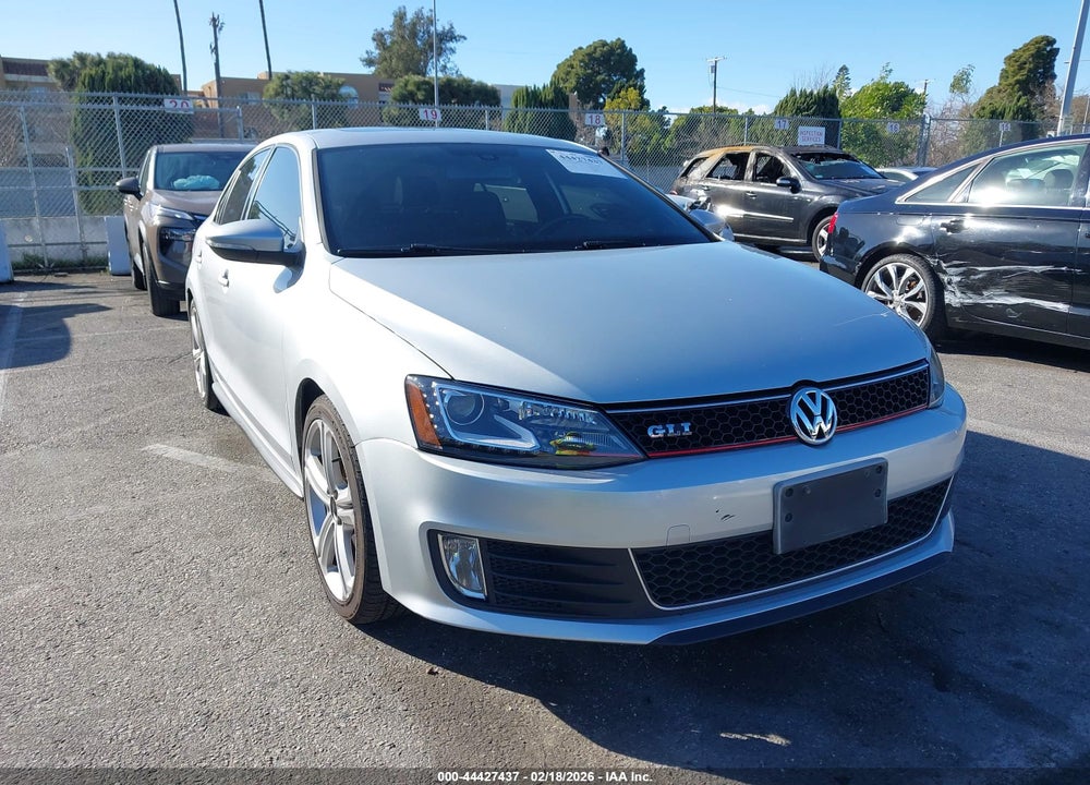 2015 VOLKSWAGEN JETTA 2.0T GLI SEL VIN: 3VW4T7AJ9FM334359