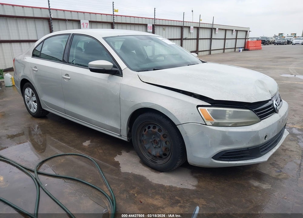 2011 VOLKSWAGEN JETTA 2.5L SE VIN: 3VWDX7AJ8BM394373