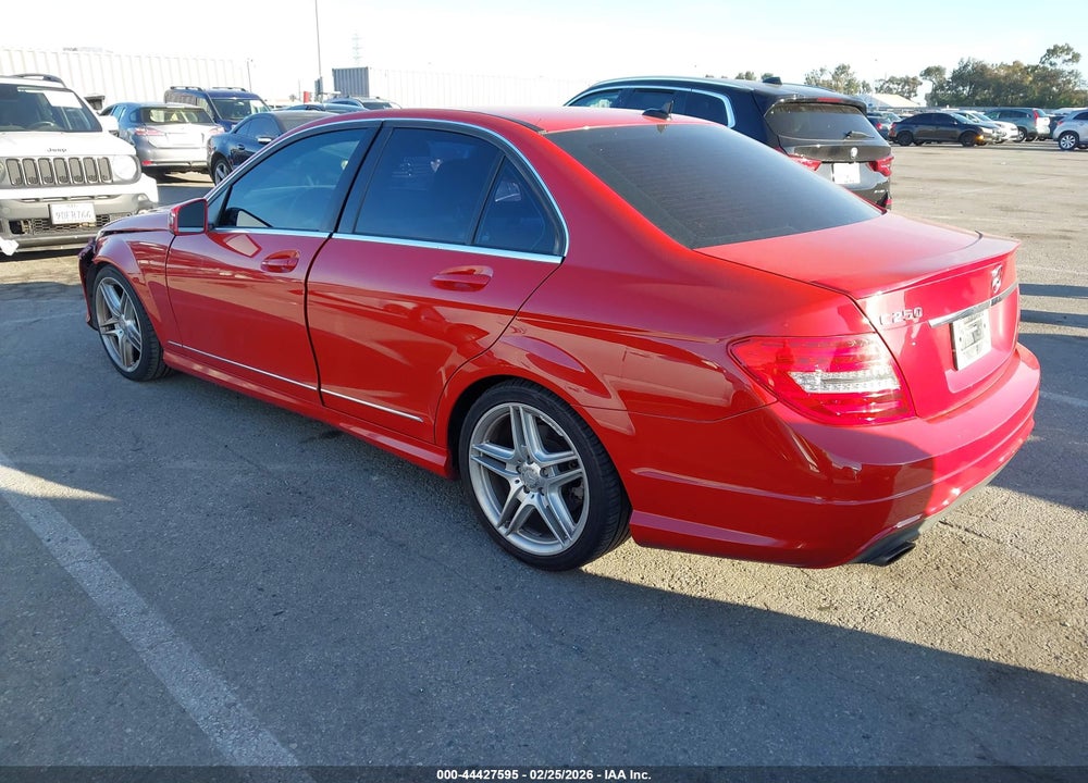 2013 MERCEDES-BENZ C 250 SPORT VIN: WDDGF4HBXDA775826