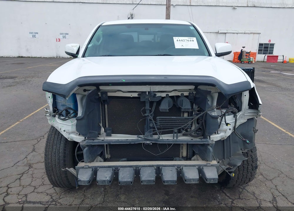 2017 TOYOTA TACOMA SR V6 VIN: 3TMCZ5ANXHM085691
