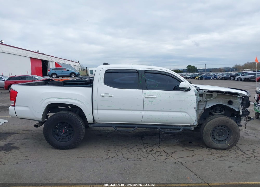 2017 TOYOTA TACOMA SR V6 VIN: 3TMCZ5ANXHM085691