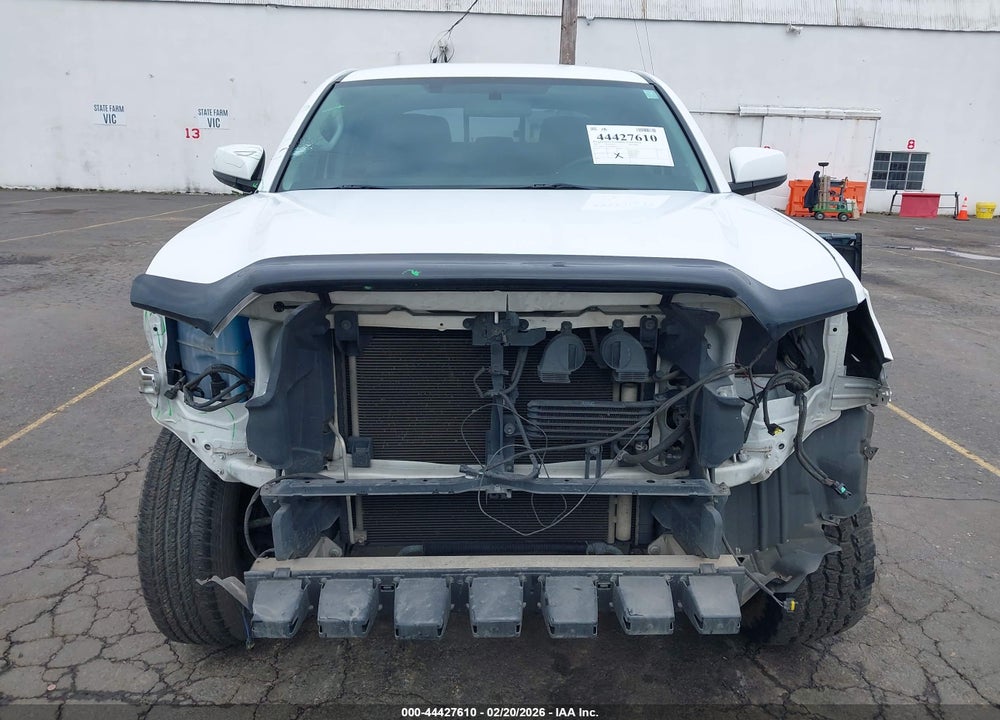 2017 TOYOTA TACOMA SR V6 VIN: 3TMCZ5ANXHM085691