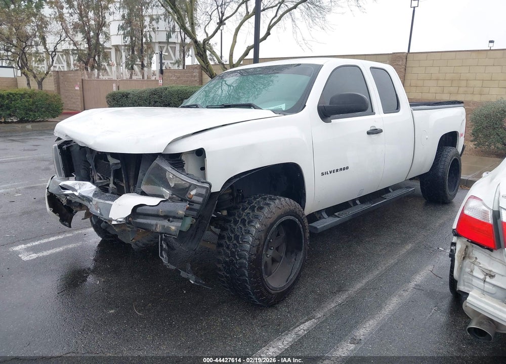 2011 CHEVROLET SILVERADO 1500 WORK TRUCK VIN: 1GCRCPE04BZ230297