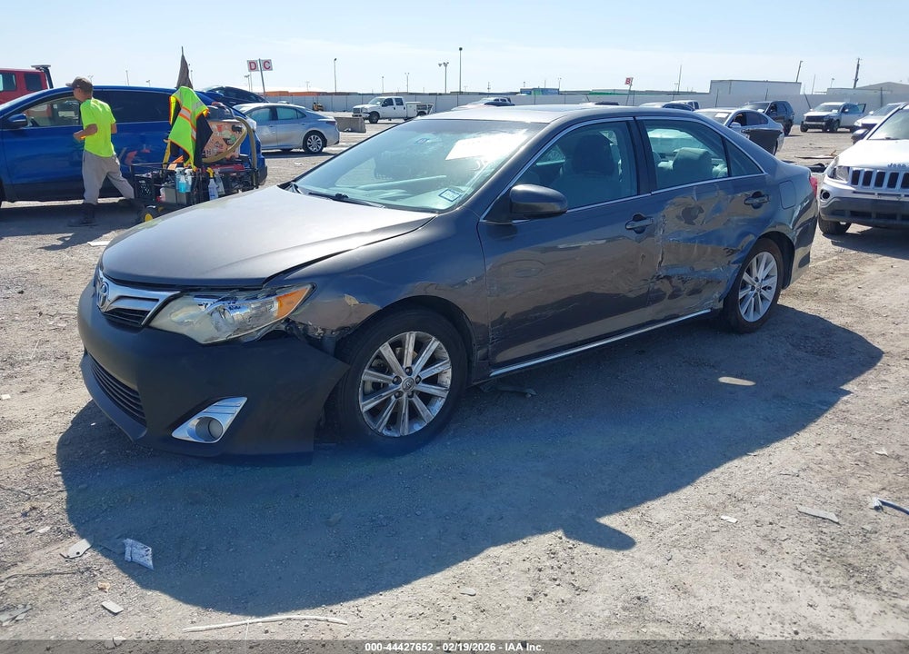 2014 TOYOTA CAMRY XLE VIN: 4T4BF1FK1ER362054