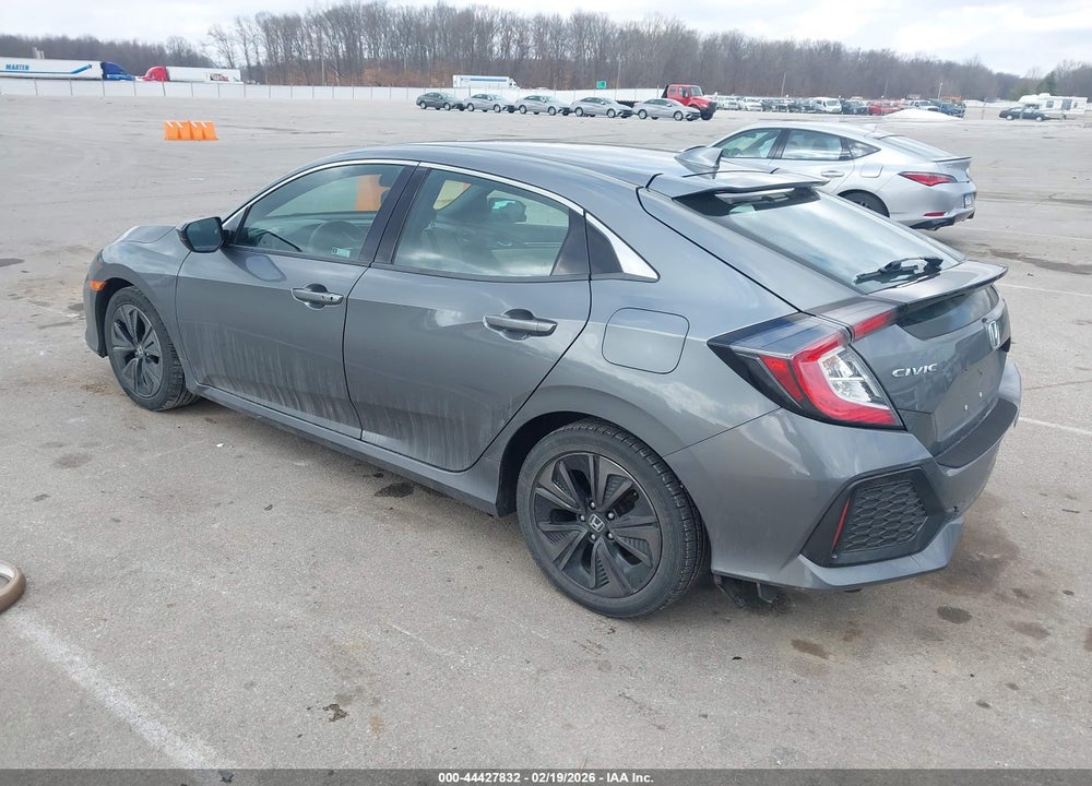 2019 HONDA CIVIC EX VIN: SHHFK7H61KU218330