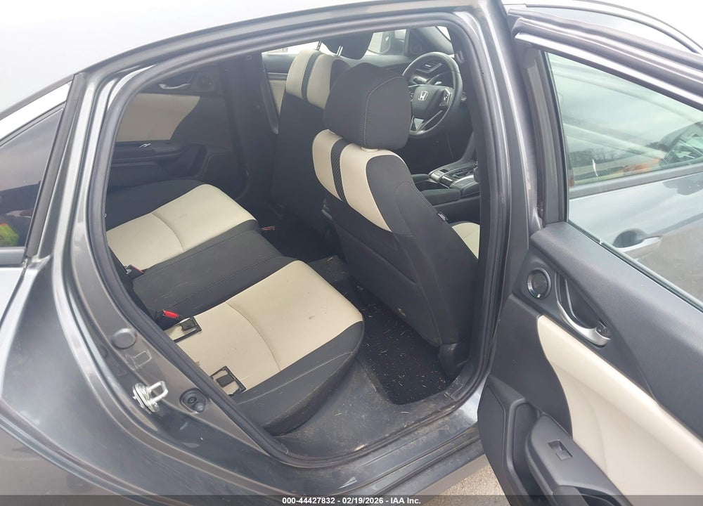 2019 HONDA CIVIC EX VIN: SHHFK7H61KU218330