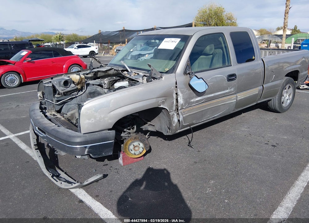 2003 CHEVROLET SILVERADO 1500 LS VIN: 1GCEC19VX31181477