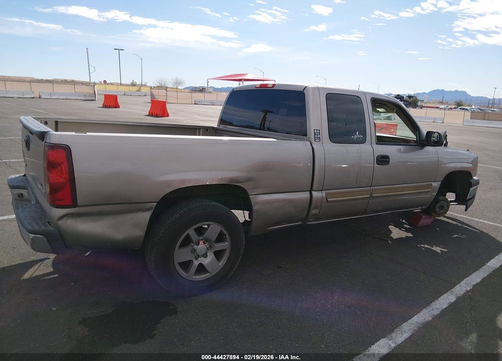 2003 CHEVROLET SILVERADO 1500 LS VIN: 1GCEC19VX31181477