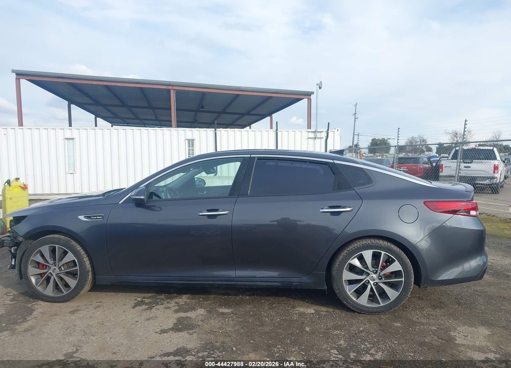 2016 KIA OPTIMA SX TURBO VIN: 5XXGW4L25GG089817