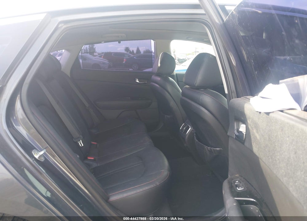 2016 KIA OPTIMA SX TURBO VIN: 5XXGW4L25GG089817