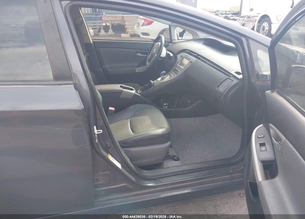 2013 TOYOTA PRIUS FOUR VIN: JTDKN3DU5D1622716