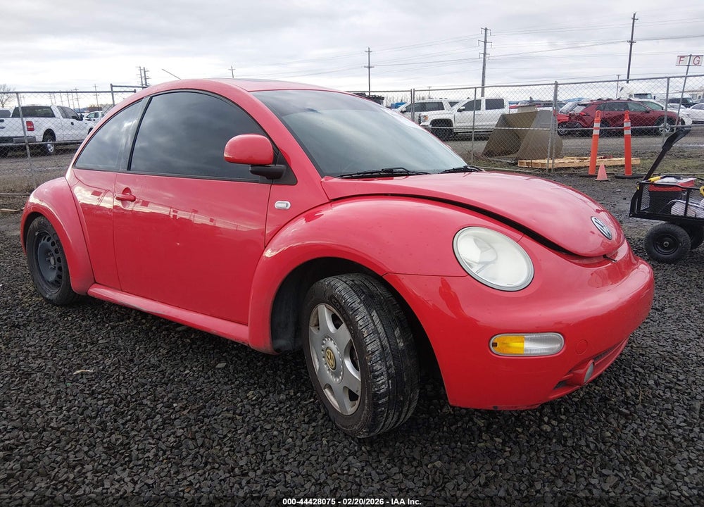2000 VOLKSWAGEN NEW BEETLE GLX VIN: 3VWDD21C3YM499165
