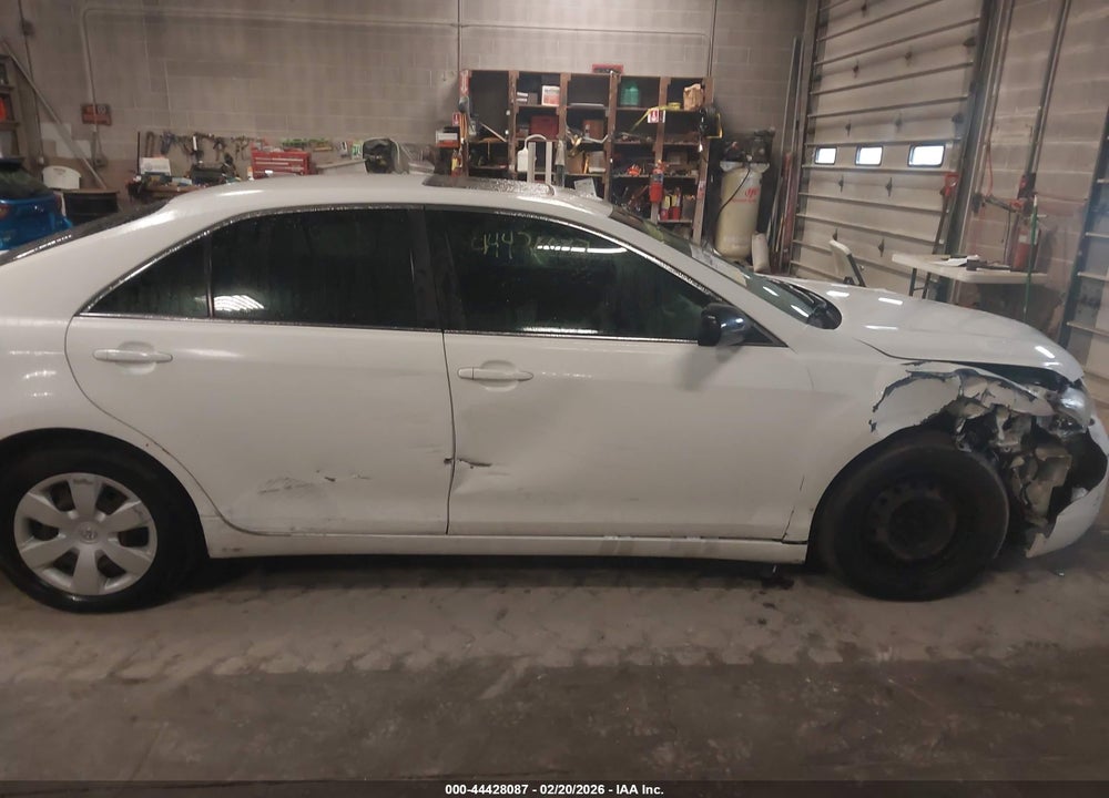 2009 TOYOTA CAMRY LE V6 VIN: 4T1BK46K69U582027