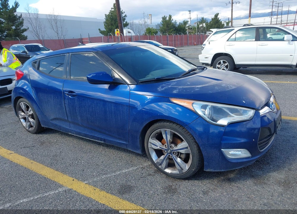 2016 HYUNDAI VELOSTER VIN: KMHTC6AD7GU260659