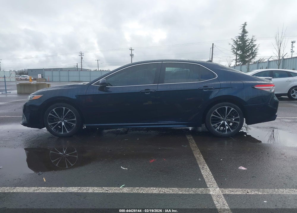 2019 TOYOTA CAMRY SE VIN: 4T1B11HK5KU698419