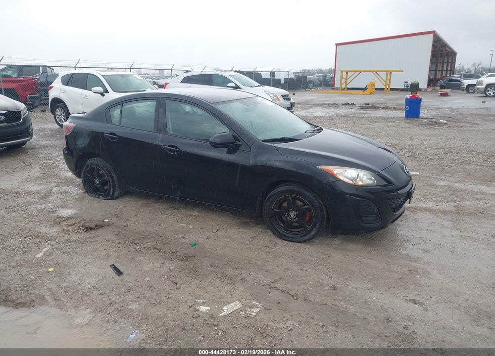 2011 MAZDA 3 I SPORT VIN: JM1BL1UG6B1496979