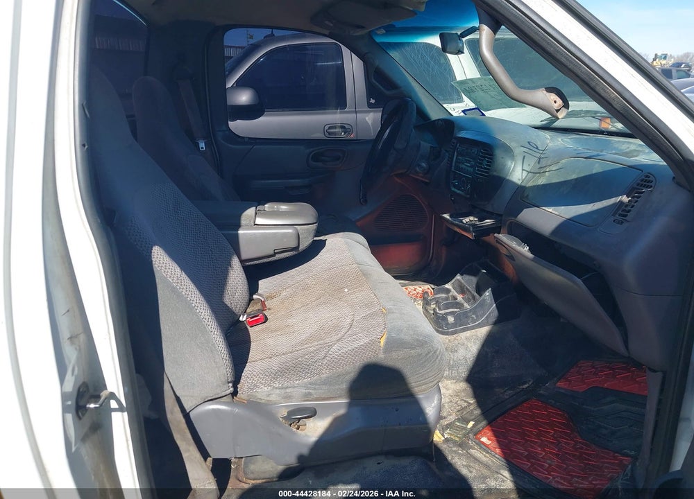 2001 FORD F-150 XL/XLT VIN: 1FTRF17L71NA49390
