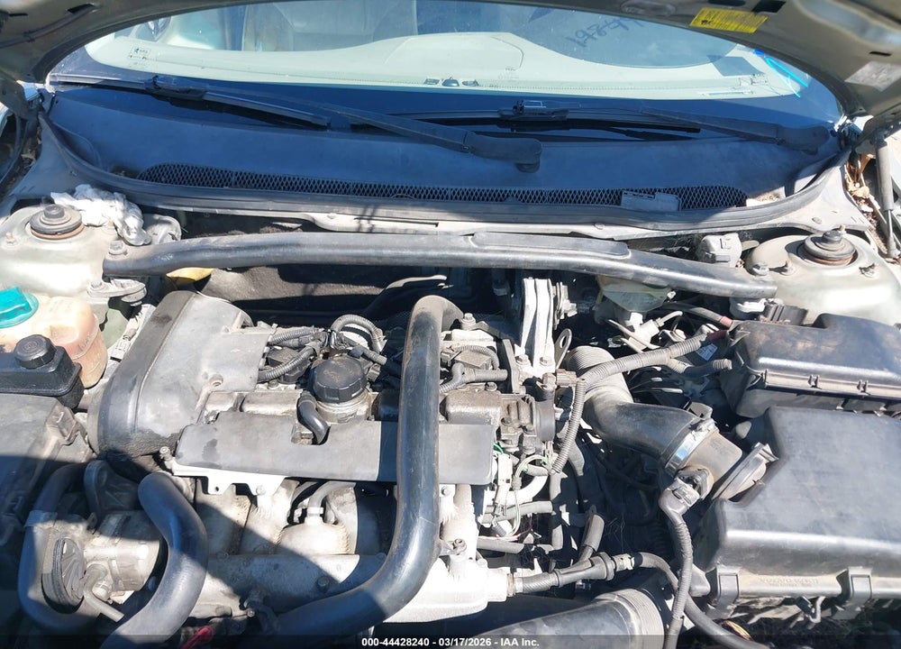 2006 VOLVO S60 2.5T VIN: YV1RS592162519844