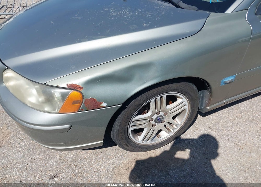 2006 VOLVO S60 2.5T VIN: YV1RS592162519844