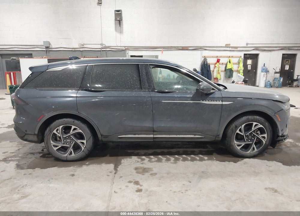 2024 LINCOLN NAUTILUS PREMIERE VIN: 5LMPJ8JA2RJ816239
