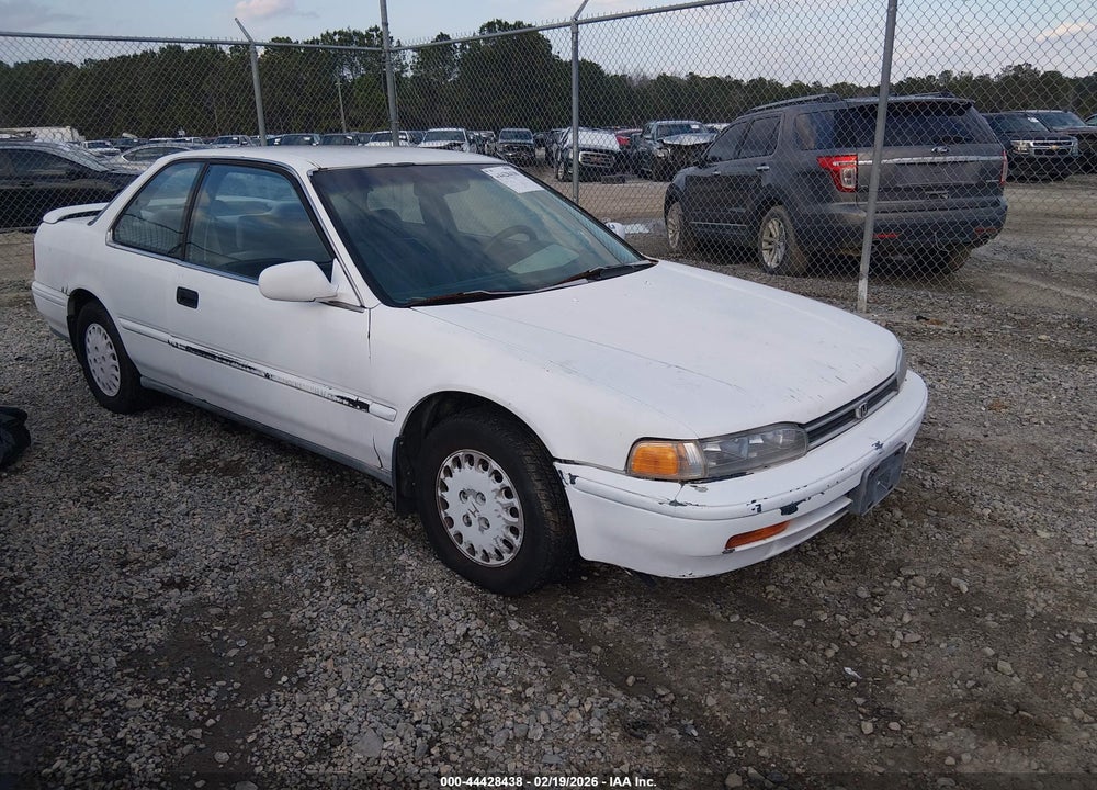 1992 HONDA ACCORD DX VIN: 1HGCB7241NA029204