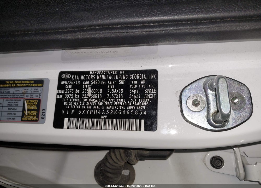 2019 KIA SORENTO 3.3L EX VIN: 5XYPH4A52KG465854