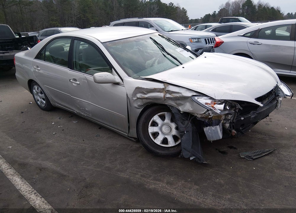 2004 TOYOTA CAMRY LE VIN: 4T1BE32K24U923939