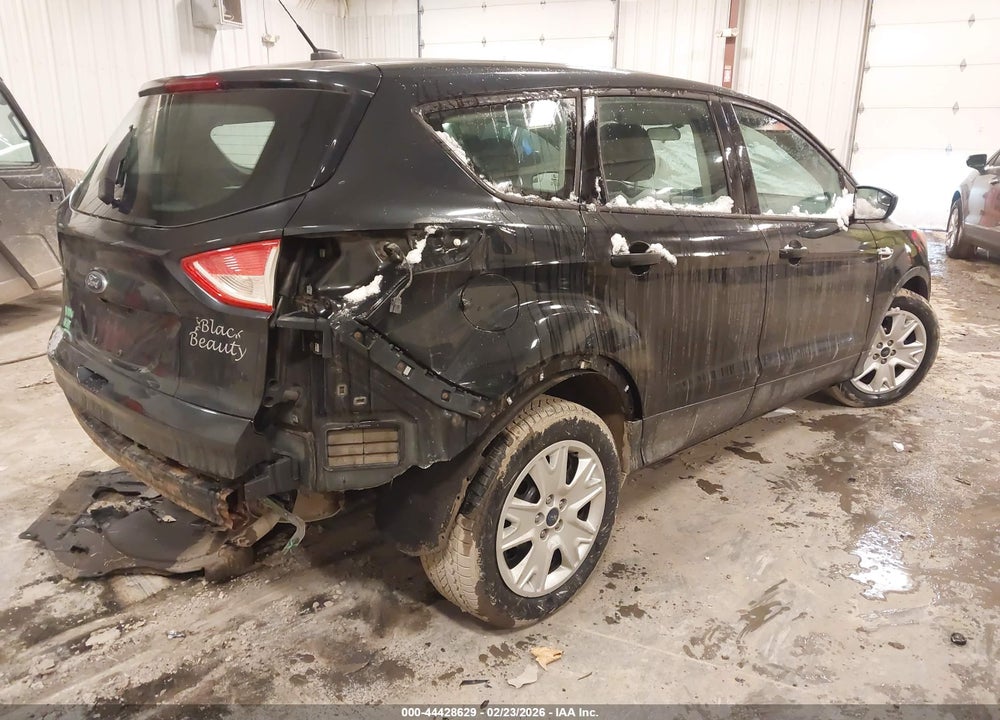 2014 FORD ESCAPE S VIN: 1FMCU0F7XEUA61048