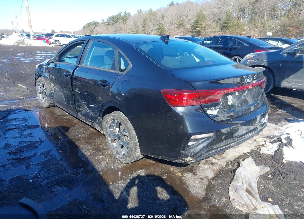 2019 KIA FORTE LXS VIN: 3KPF24AD7KE106601