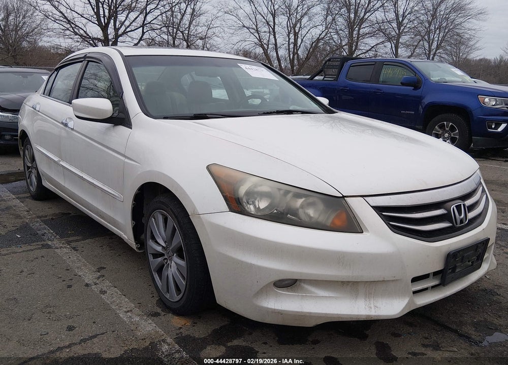 2011 HONDA ACCORD 3.5 EX-L VIN: 1HGCP3F81BA004466