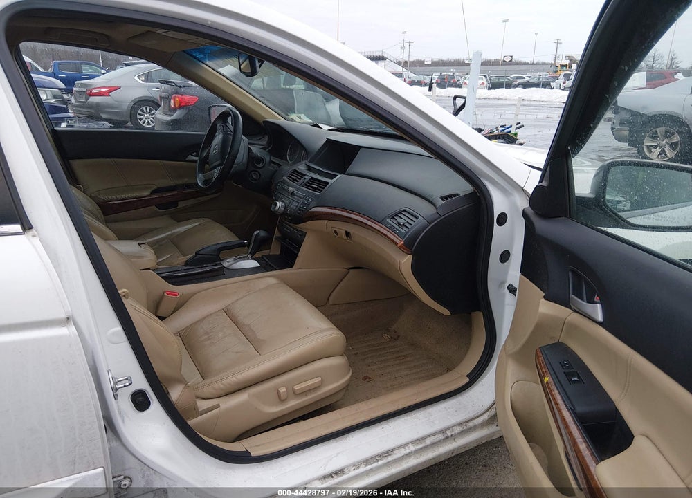 2011 HONDA ACCORD 3.5 EX-L VIN: 1HGCP3F81BA004466