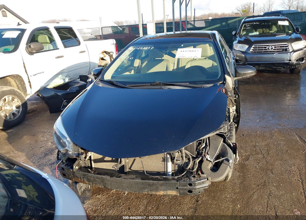 2015 TOYOTA COROLLA LE VIN: 2T1BURHE5FC458228