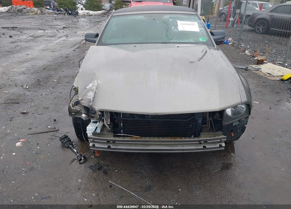 2005 FORD MUSTANG VIN: 1ZVHT84N055187472
