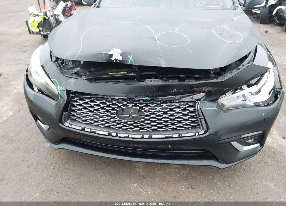 2018 INFINITI Q50 3.0T LUXE VIN: JN1EV7AR0JM433327
