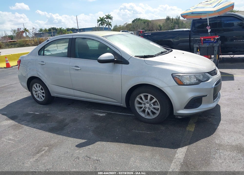 2019 CHEVROLET SONIC LT AUTO VIN: 1G1JD5SB2K4118415