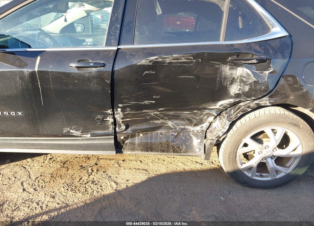 2018 CHEVROLET EQUINOX LT VIN: 2GNAXKEX1J6161958