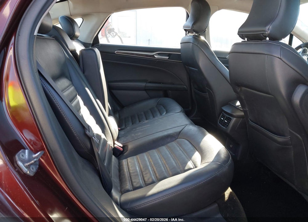 2016 FORD FUSION SE VIN: 3FA6P0HDXGR301128
