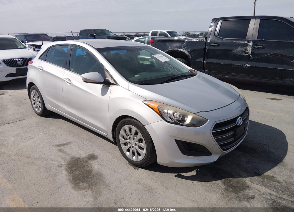 2017 HYUNDAI ELANTRA GT VIN: KMHD35LH5HU374143